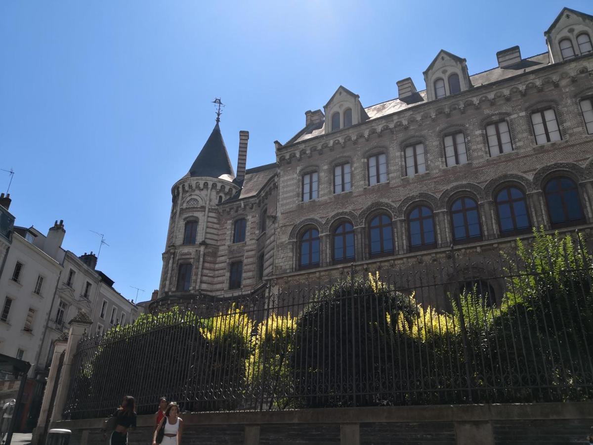 L'Oisellerie Meuble De Tourisme Villa Angers Exterior foto
